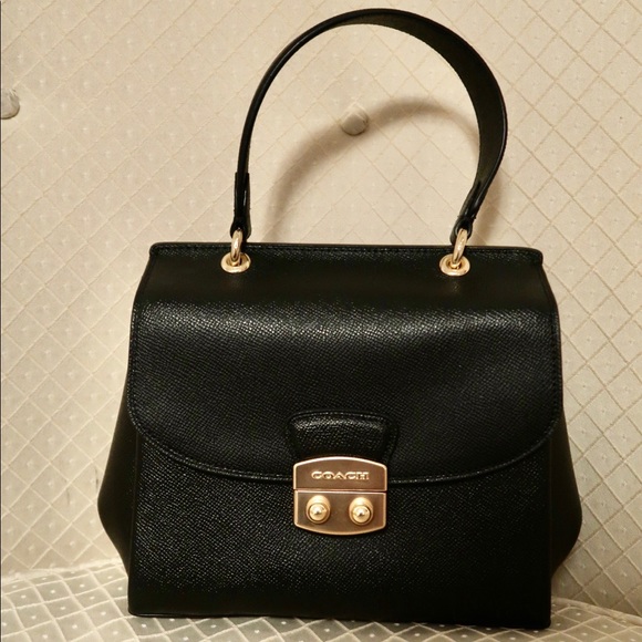 NWOT COACH avary medium top handle bag - Picture 4 of 4